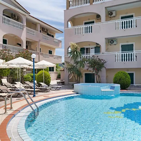 Sandy Maria 601 Apartment